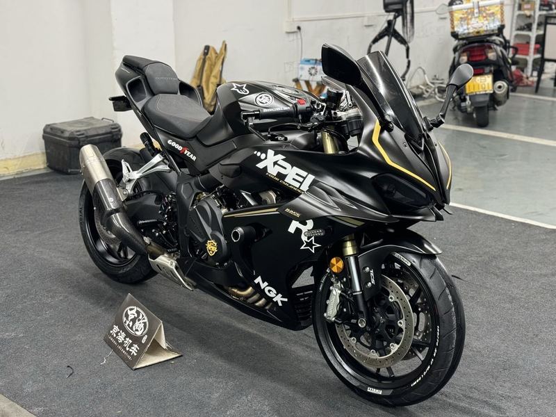二手QJMOTOR赛800