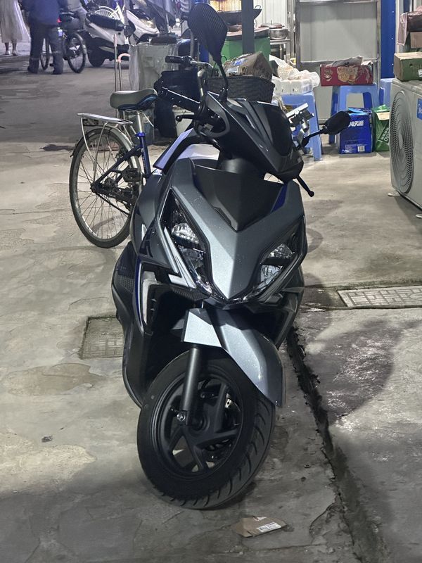 二手新大洲本田裂行 RX125Fi