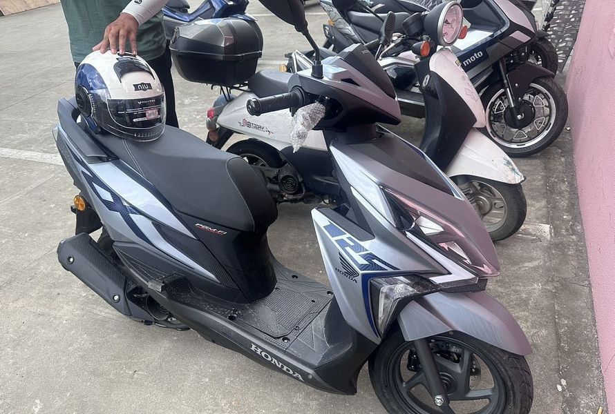 二手新大洲本田裂行 RX125Fi