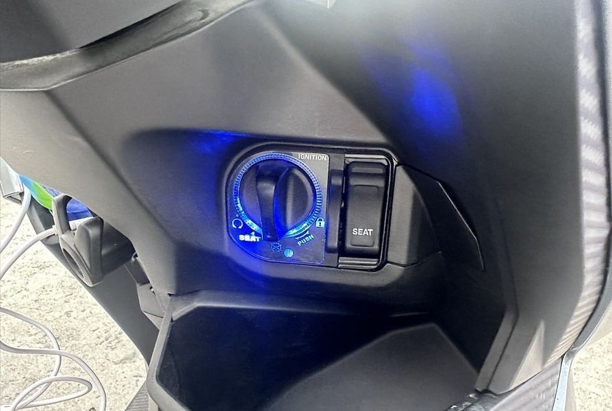 二手新大洲本田裂行 RX125Fi