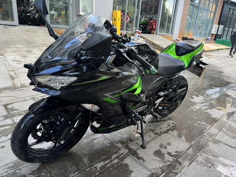 二手川崎Ninja 400