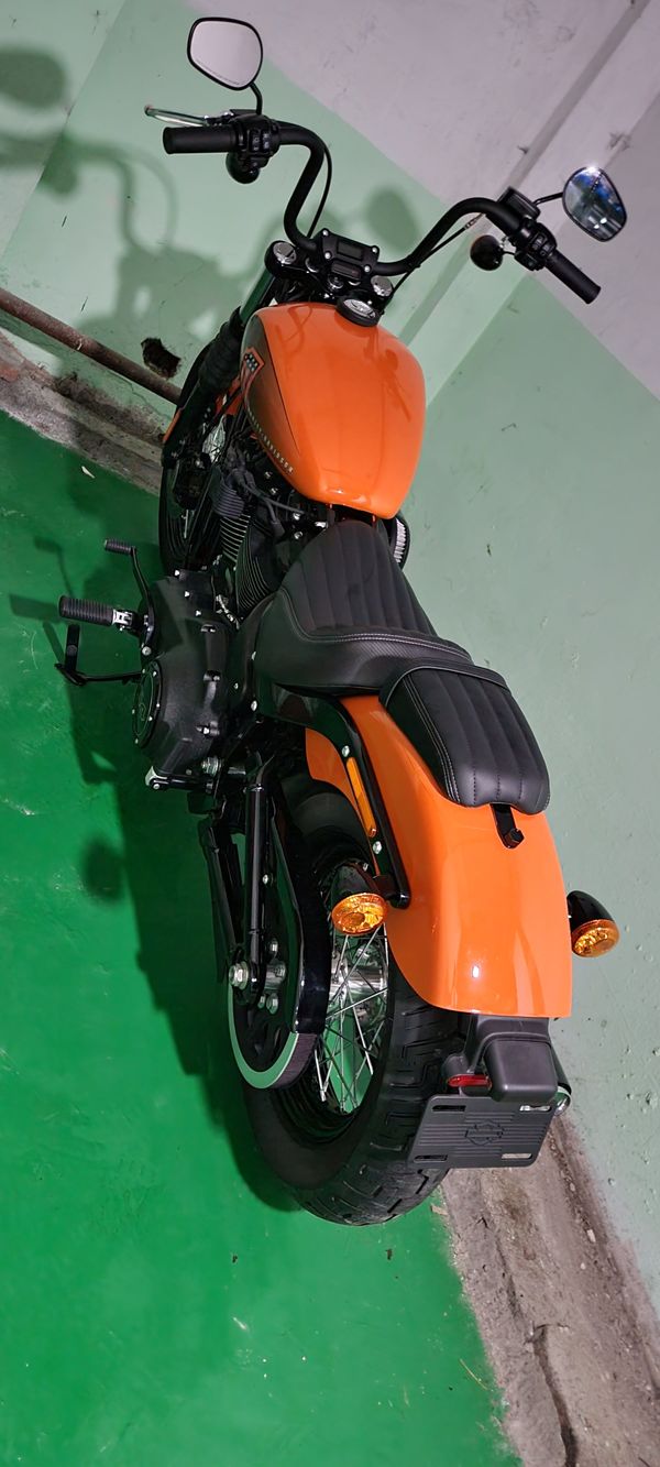 二手哈雷戴维森街霸 Street Bob
