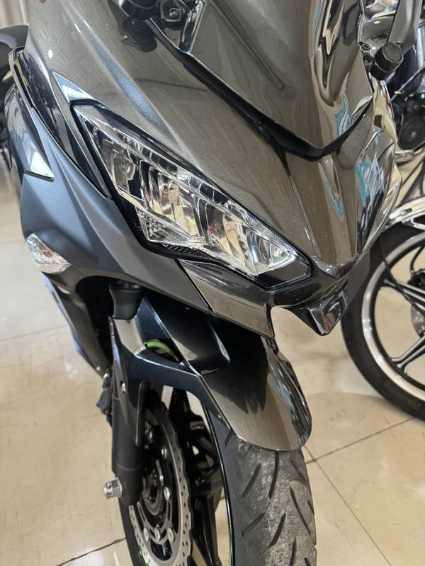 二手川崎Ninja 400