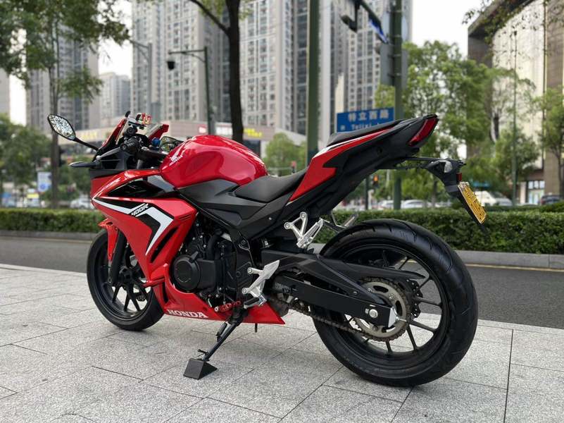 二手本田CBR400R