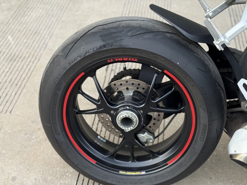 二手杜卡迪Panigale V4