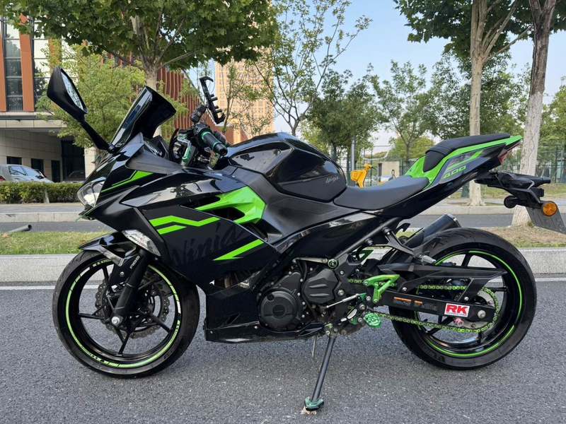 二手川崎Ninja 400
