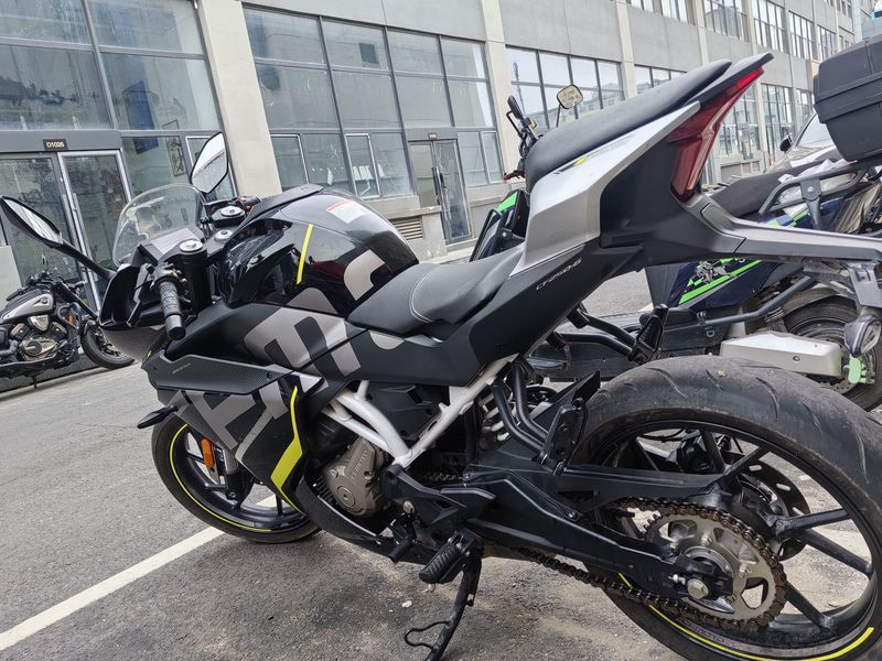 二手春风250SR