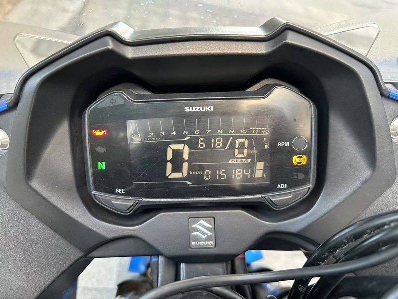 二手豪爵铃木GSX250R