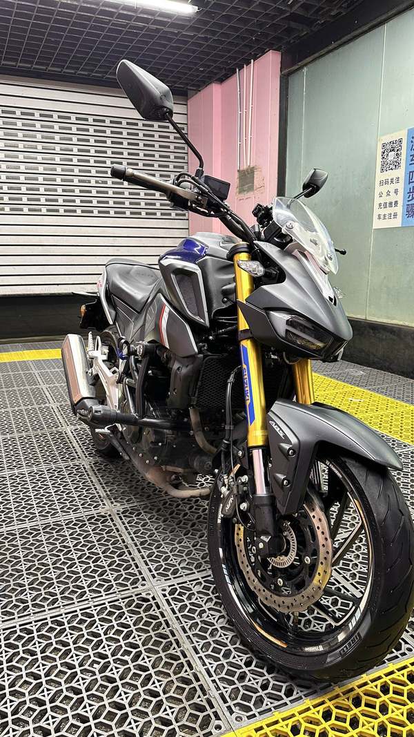 二手豪爵XCR300