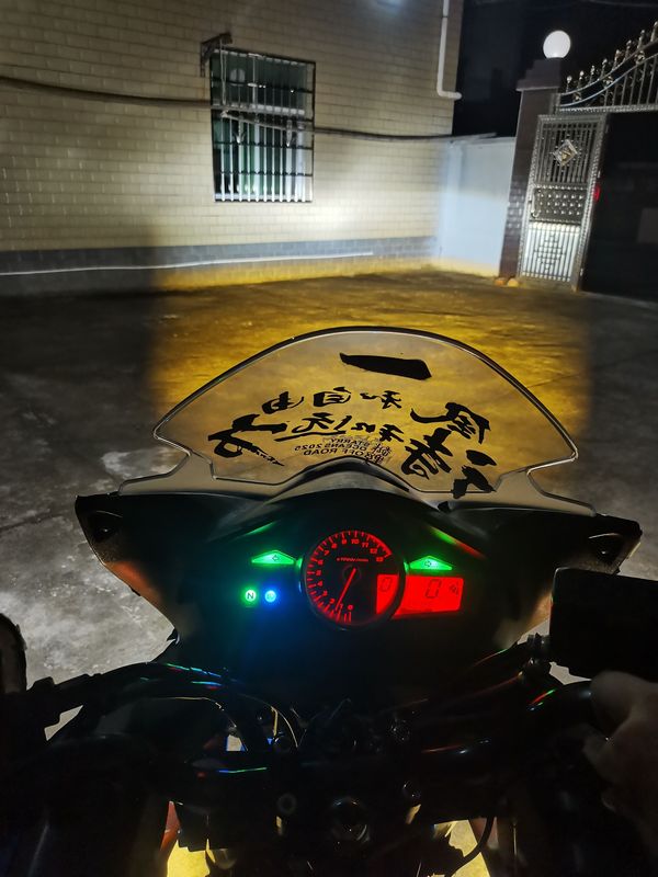 二手豪爵铃木骊驰 GW 250F