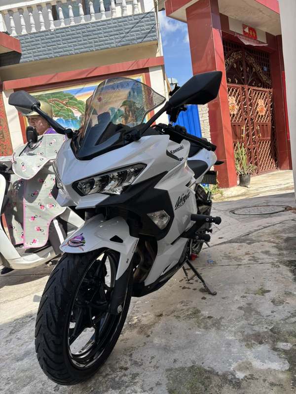 二手川崎Ninja 400