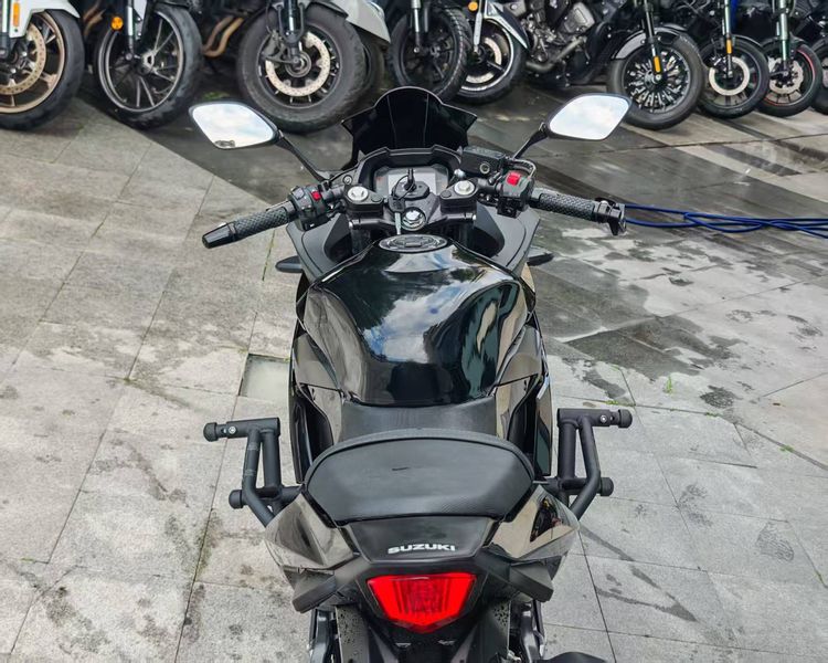 二手豪爵铃木GSX250R