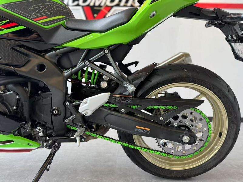 二手川崎ZX-4R