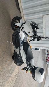 二手布雷斯通极宙 ADV150