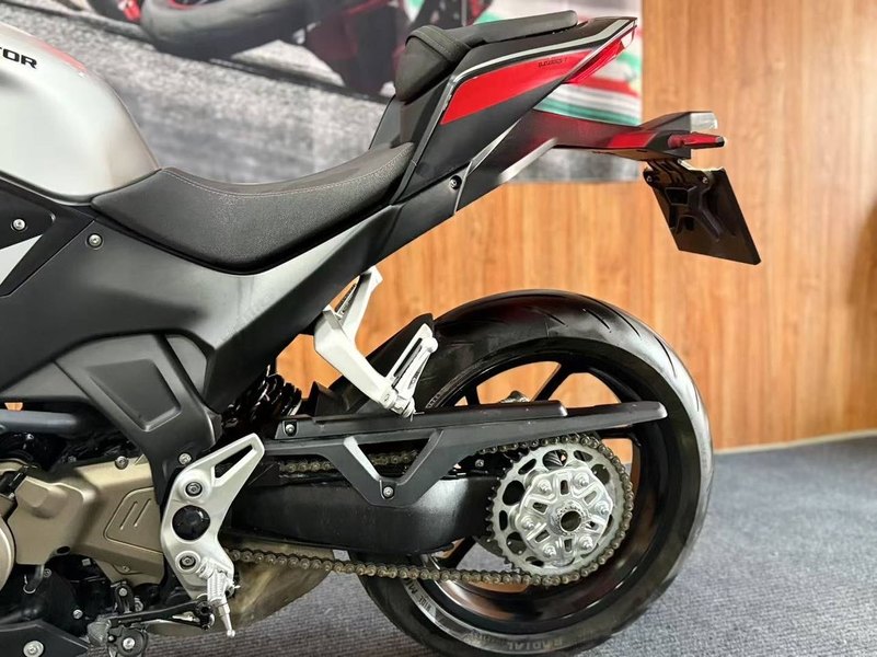 二手QJMOTOR赛550S