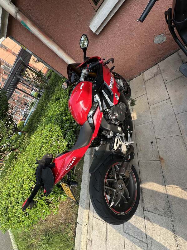 二手摩迪威800RS