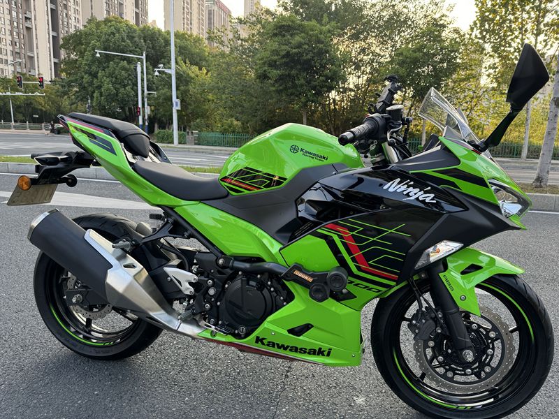 二手川崎Ninja 400