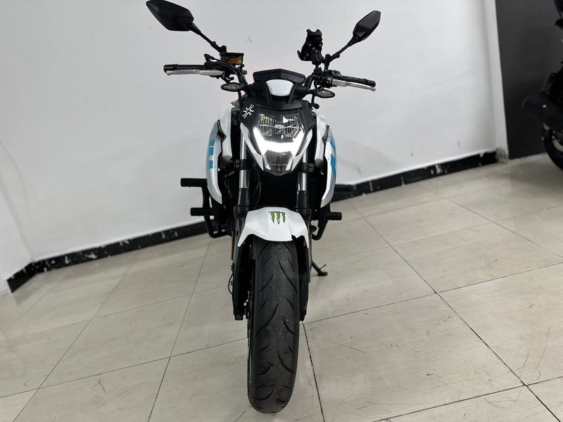 二手春风400NK