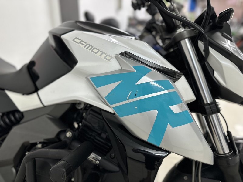 二手春风400NK