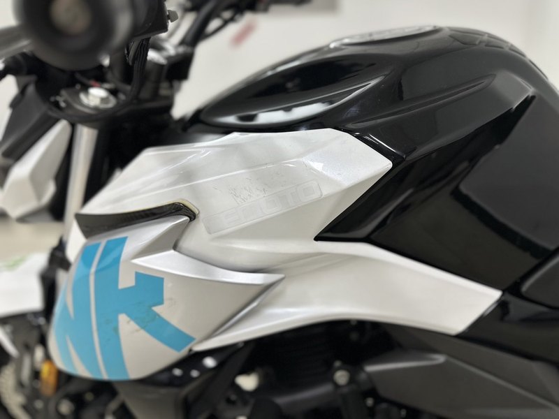 二手春风400NK