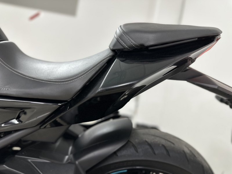 二手春风400NK