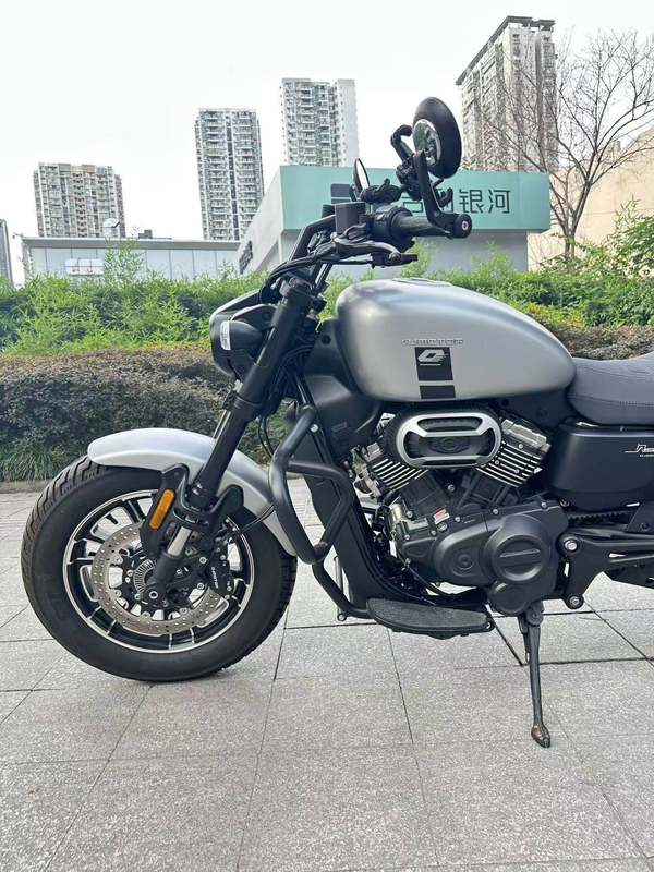 二手QJMOTOR闪250