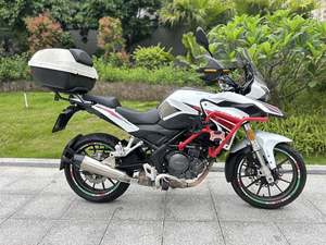 二手贝纳利金鹏 TRK251