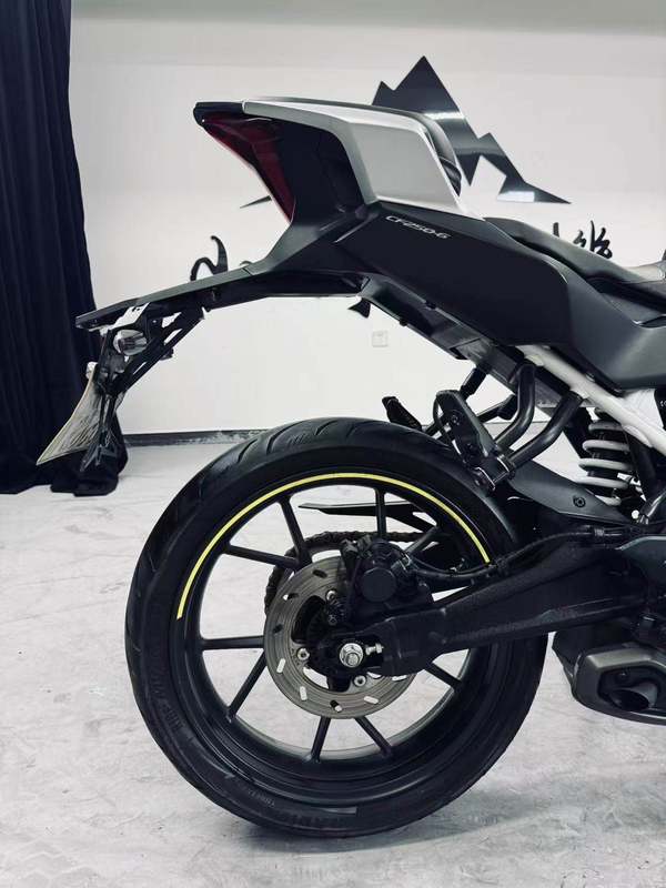 二手春风250SR