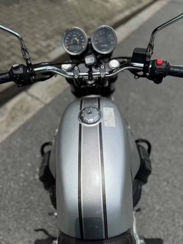 二手摩托古兹V7