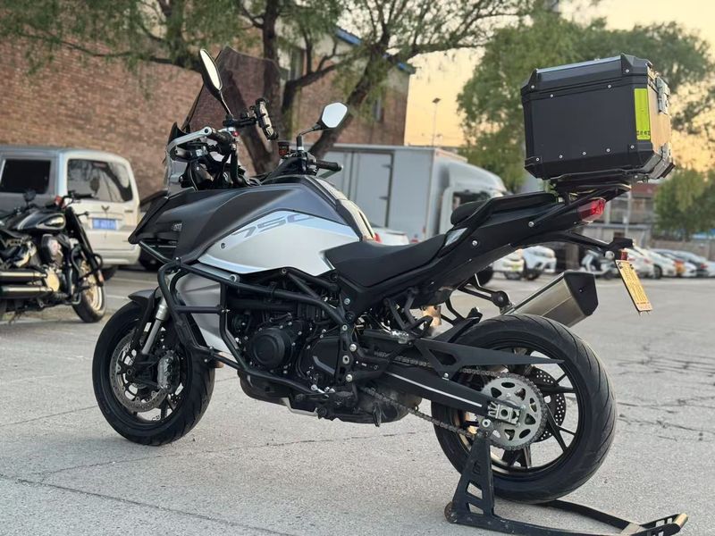 二手QJMOTOR骁750