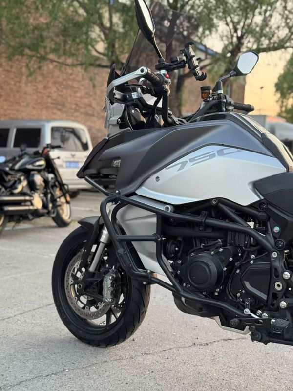 二手QJMOTOR骁750