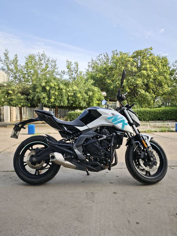 二手春风400NK