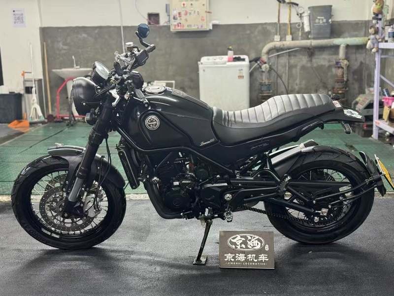 二手贝纳利幼狮 Leoncino 500