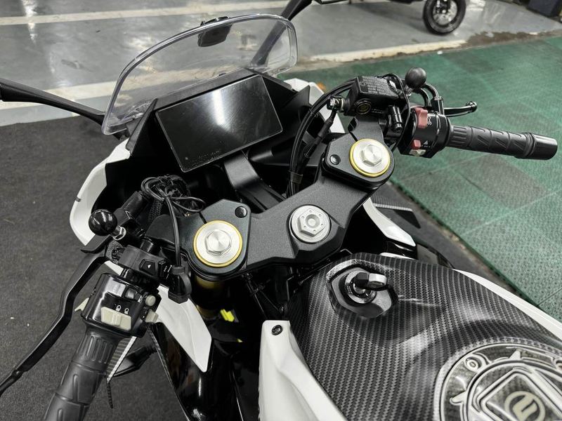 二手春风250SR