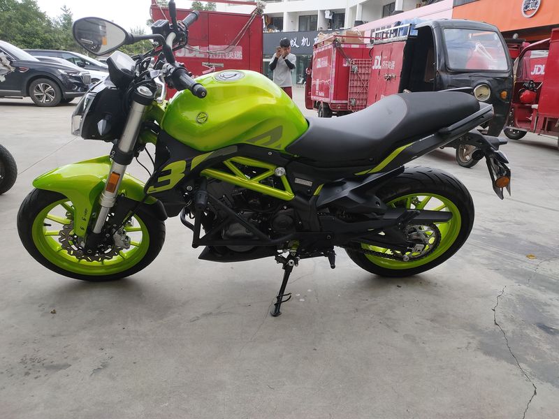 二手贝纳利蓝宝龙 BN302S