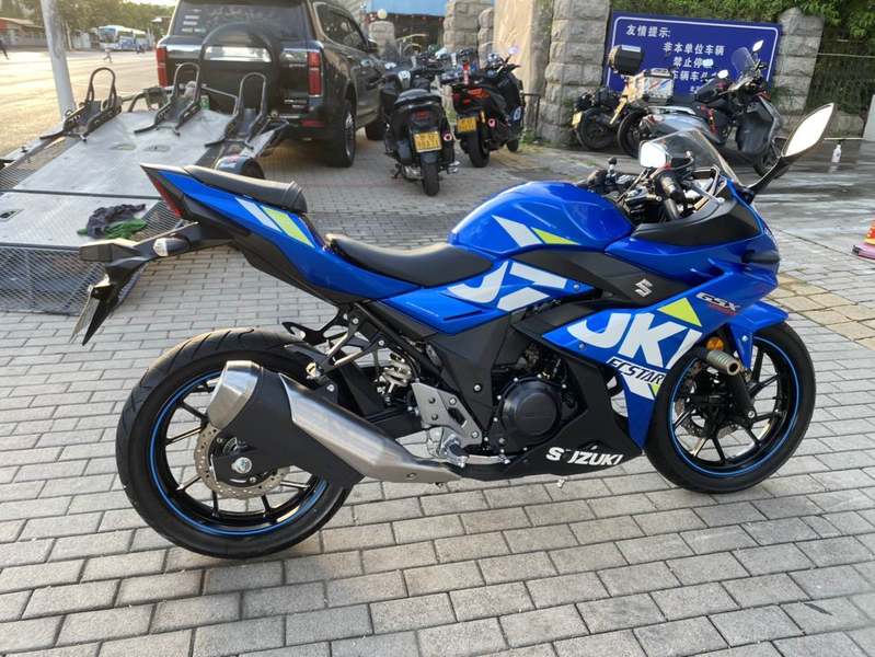 二手豪爵铃木GSX250R