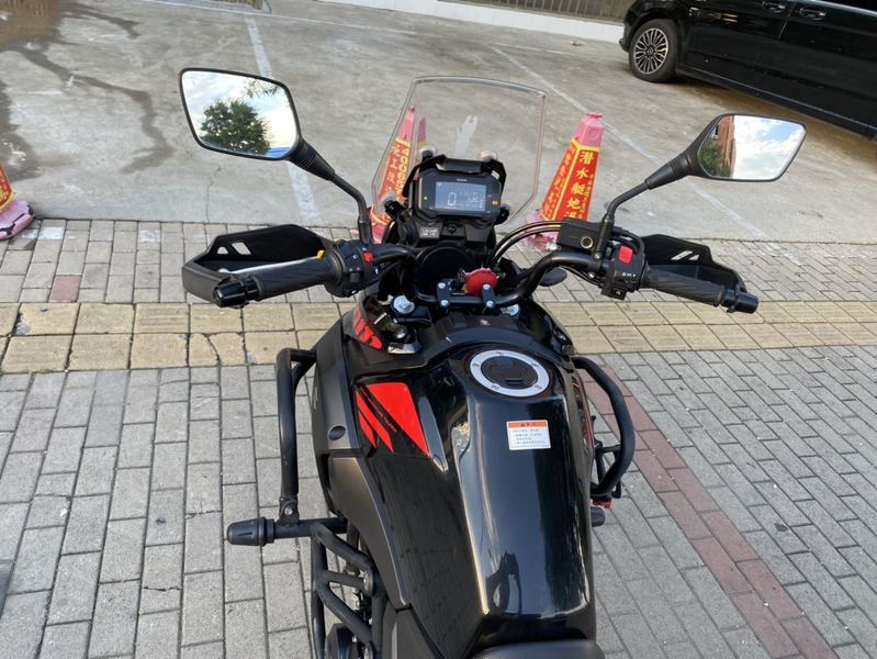 二手豪爵铃木DL250