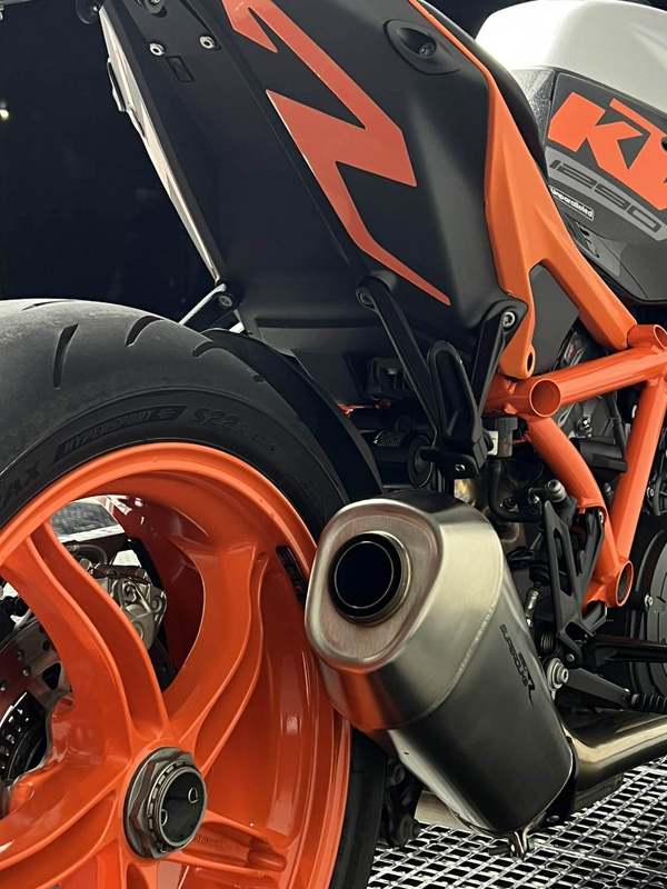 二手KTMR2R1290 Super Duke