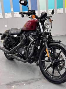 二手哈雷戴维森Iron883 硬汉