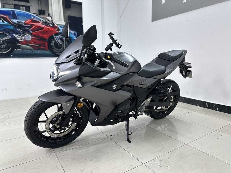 二手豪爵铃木GSX250R