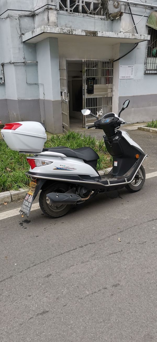 二手豪爵鹰钻E HJ125T-10K