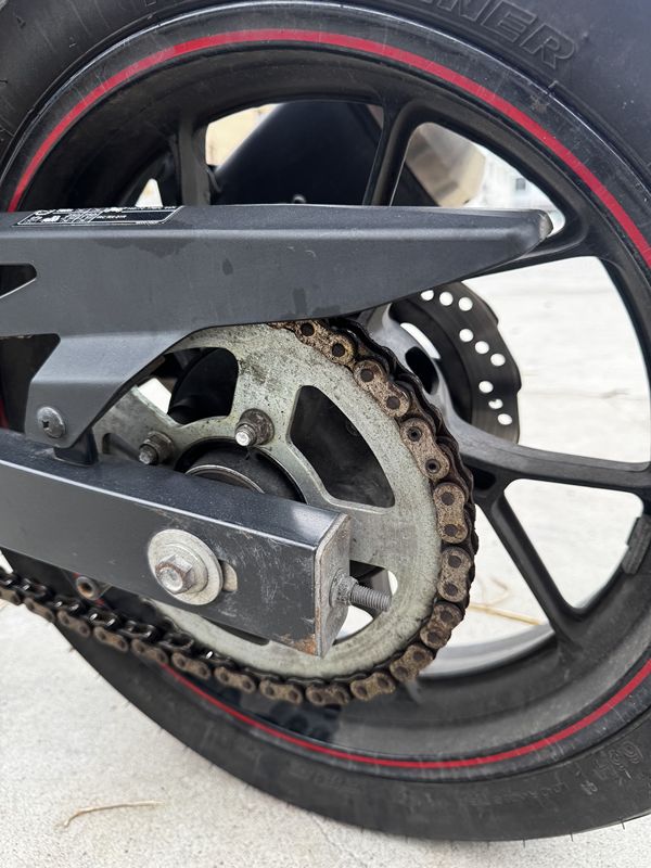 二手豪爵铃木GSX250R