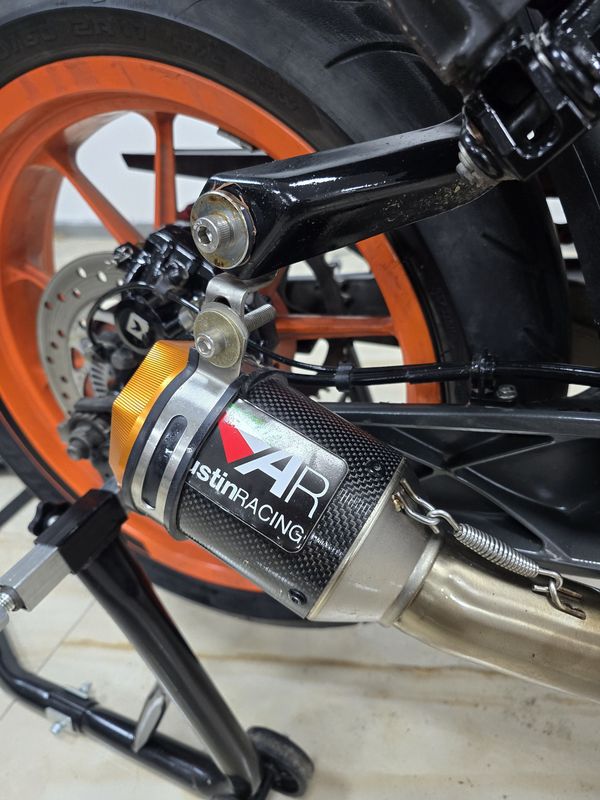 二手KTMR2R390 Duke