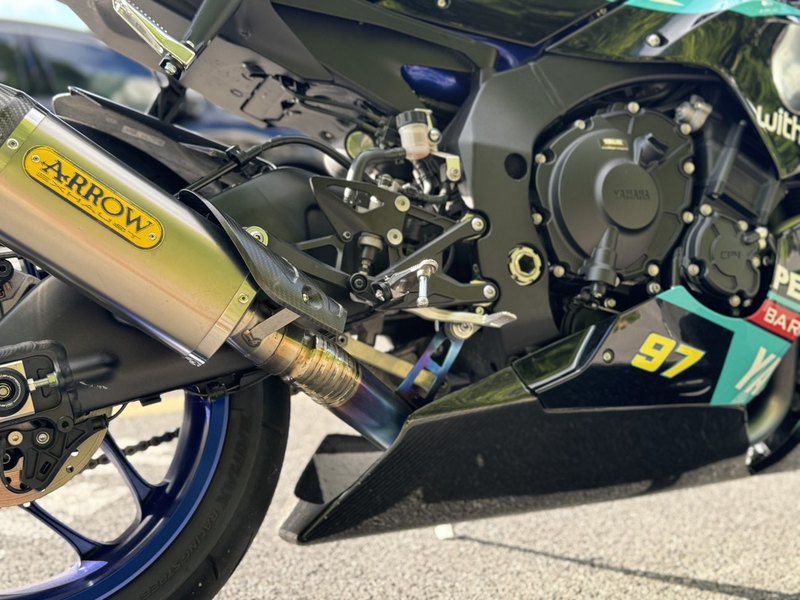 二手雅马哈YZF-R1