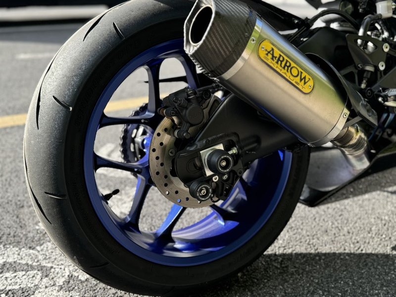 二手雅马哈YZF-R1