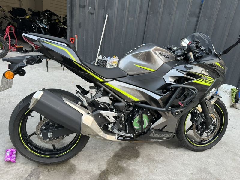 二手川崎Ninja 400