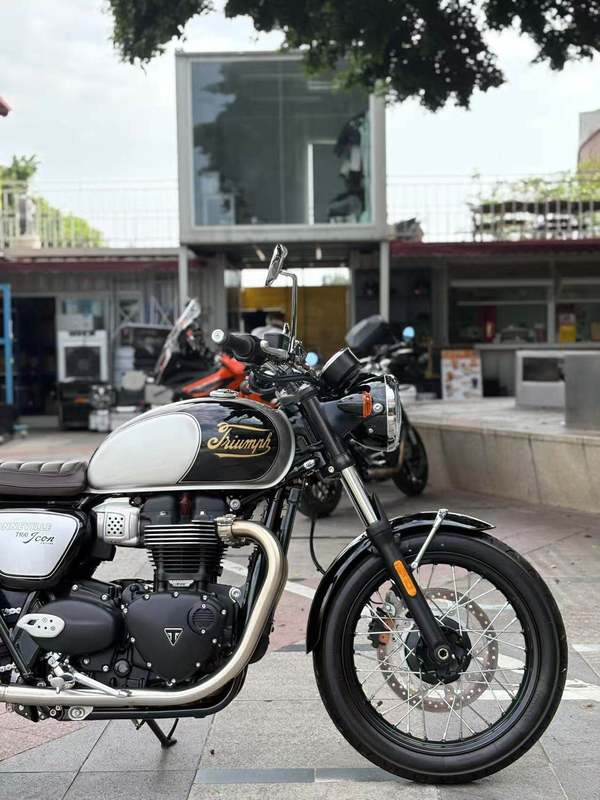 二手凯旋Bonneville T100