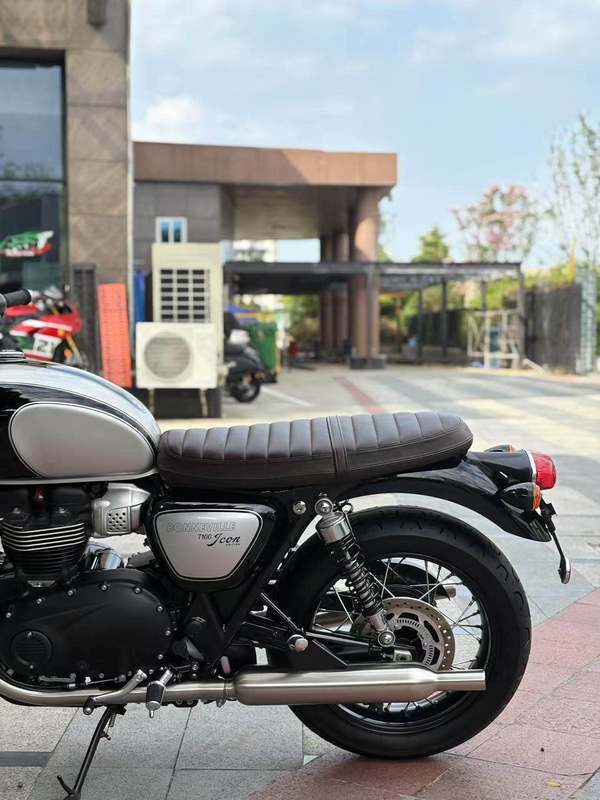 二手凯旋Bonneville T100