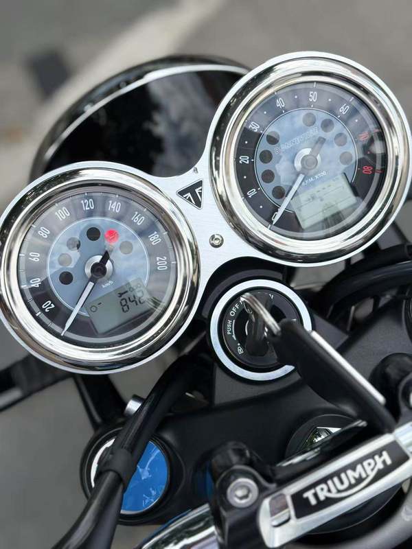 二手凯旋Bonneville T100