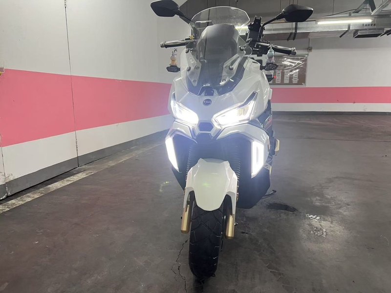 二手三阳哈士奇 Husky ADV150